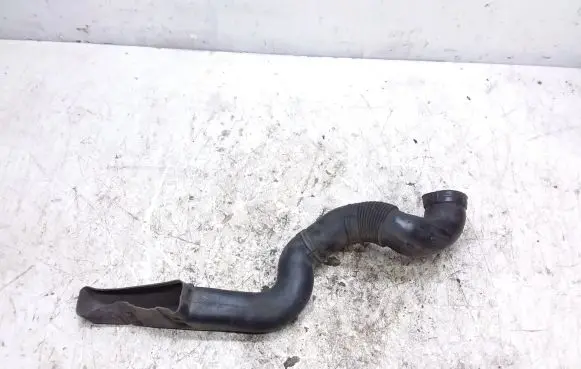Audi A2 Air intake hose/pipe 8Z0129617C 8Z0129617B