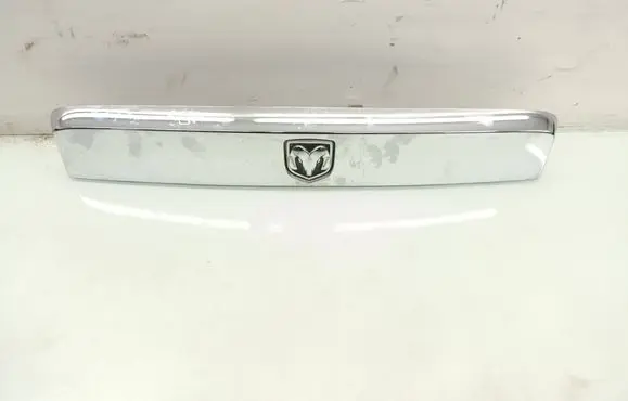 Dodge Nitro Trunk door license plate light bar 