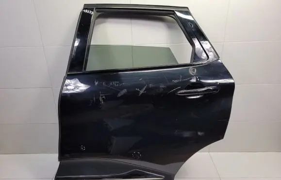 Renault Captur Rear door