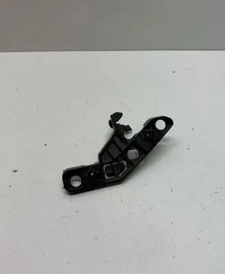 BMW X1 U11 Fender mounting bracket 9883590 5111 21163611