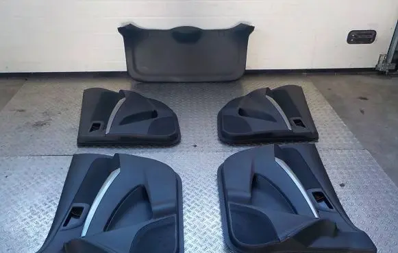 Suzuki SX4 S-Cross Door card panel trim set 8377163J0