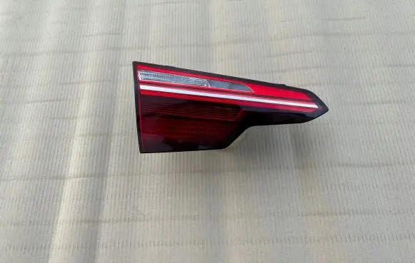Audi A4 S4 B9 8W Tailgate rear/tail lights 8W5945075AA