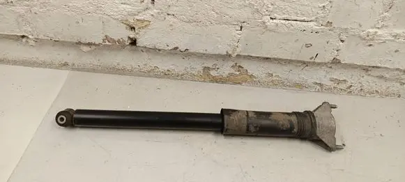 Rear shock absorber/damper