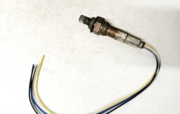 Volkswagen PASSAT B6 Lambda probe sensor 03g906262b 32y060e18