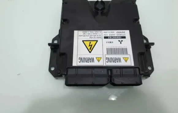 Mitsubishi Pajero Engine control unit/module 1860A702 2758004693