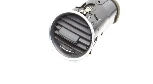 Mercedes-Benz C W204 Dashboard air vent grill cover trim A2048306354