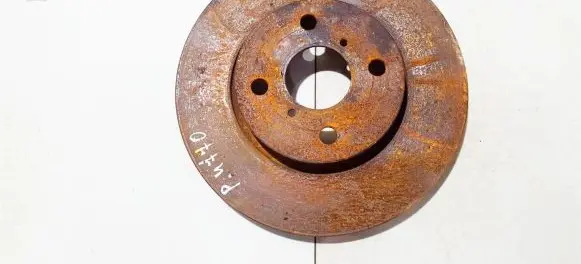 Toyota Yaris Front brake disc ventiliuojamas