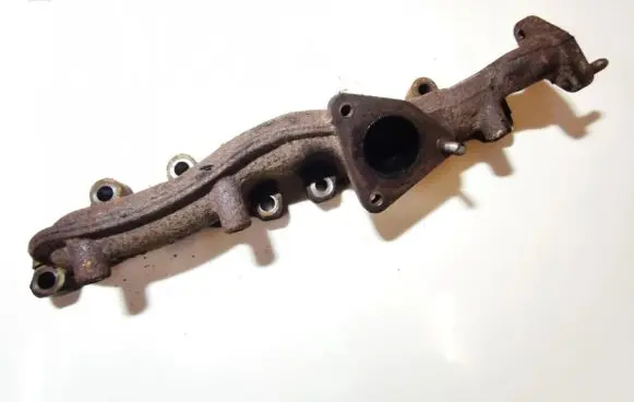 Mazda 323 F Exhaust manifold