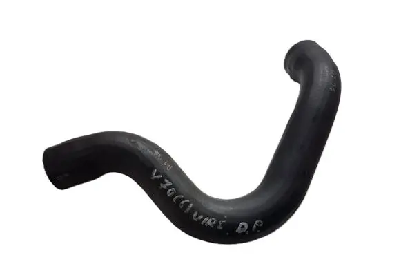 Volvo V70 Engine coolant pipe/hose 08671393