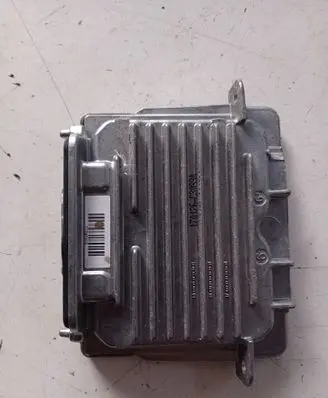 Ford Kuga II Headlight ballast module Xenon 89089352