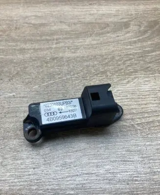 Audi A6 S6 C5 4B Airbag deployment crash/impact sensor 4B0959643B