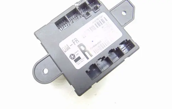 Jeep Grand Cherokee Door control unit/module 68155772AE