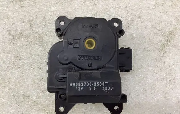 Cadillac SRX Air flap motor/actuator AW0637008630 2830