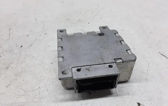 Audi A4 S4 B5 8D Airbag control unit/module 0285001037