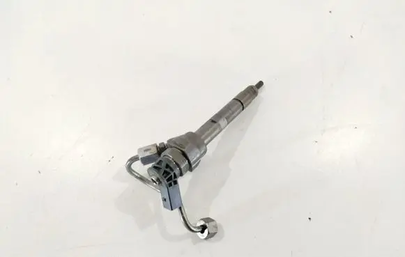 BMW 5 F10 F11 Fuel injector 0445110382