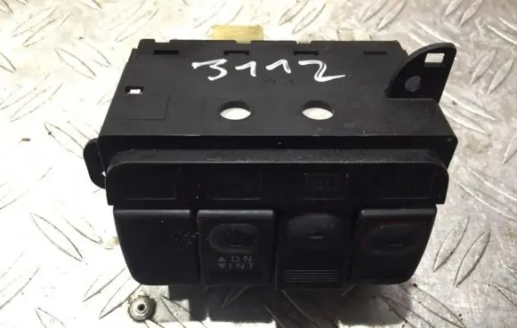 Mitsubishi Space Runner Hazard light switch