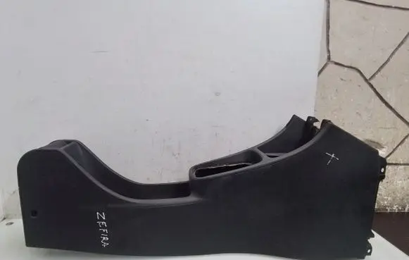 Opel Zafira A Center console