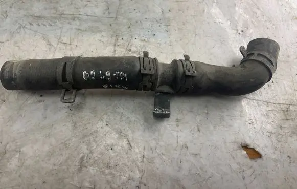 Volkswagen PASSAT B5 Engine coolant pipe/hose 028121053aa 252516