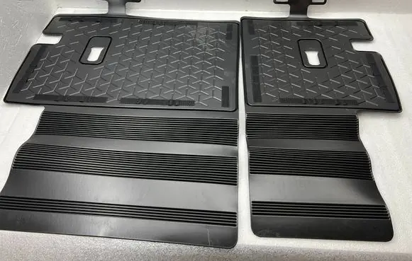 Toyota Yaris Cross Rubber trunk/boot mat liner PW2410D007