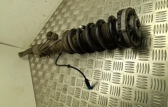 BMW X5 G05 Front shock absorber with coil spring 6869021