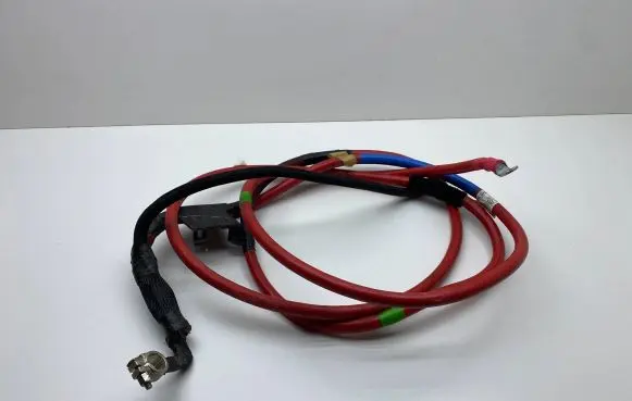Positive cable (battery)
