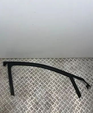 Peugeot 5008 II Rubber seal front door window/glass 9811246680