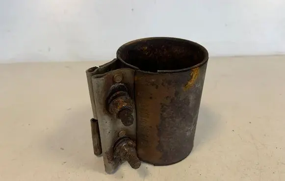 Audi Q7 4M Muffler pipe connector clamp 1K0253141T