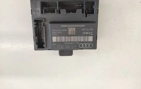 Audi A6 S6 C6 4F Door control unit/module 4F0959792C 4F0910792C