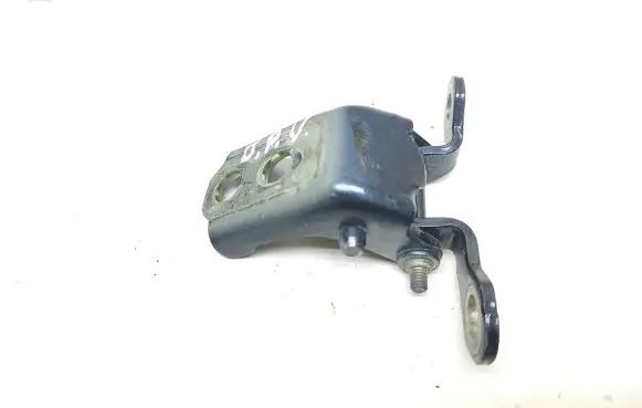 Renault Kadjar Front door upper hinge