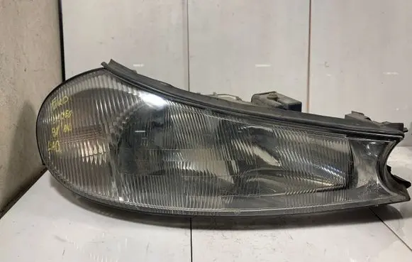 Ford Mondeo Mk III Headlight/headlamp 0301098206