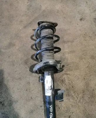 Volvo V40 Front shock absorber/damper P31317928 E5806601
