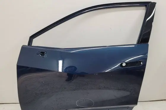 Toyota C-HR II Front door 
