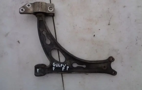 Volkswagen Golf V Front lower control arm/wishbone