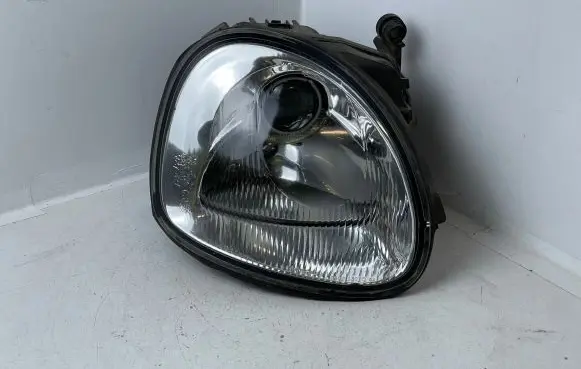 Ford Scorpio Headlight/headlamp 1305615905 130544195