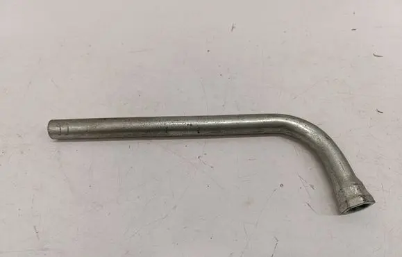 Volkswagen Golf VII Wheel nut wrench 8N0012219