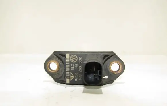 Volkswagen Scirocco Airbag deployment crash/impact sensor 3C0907651
