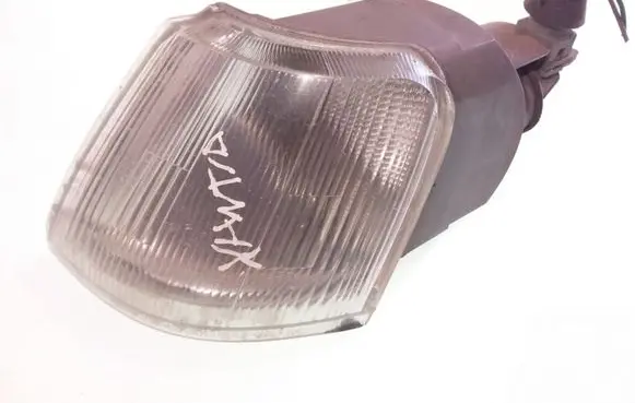 Citroen Xantia Front indicator light AX01986