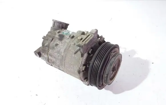 Opel Signum Air conditioning (A/C) compressor (pump) 13194996