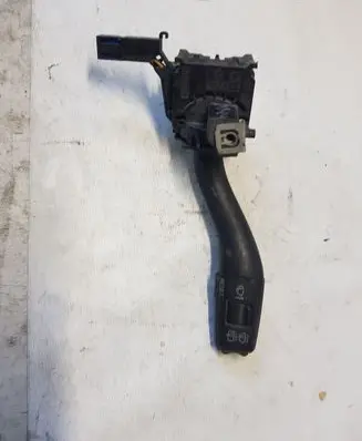Audi A3 S3 A3 Sportback 8P Wiper control stalk 8P0953519A