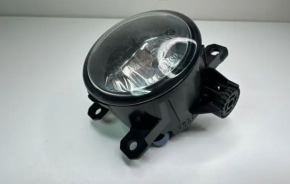 Peugeot 308 Front fog light 9687410080