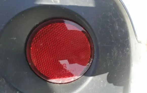 Nissan Qashqai Rear tail light reflector