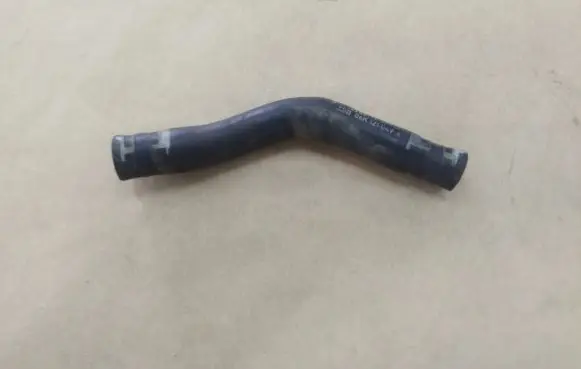 Volkswagen Golf VII Engine coolant pipe/hose 06K121051H