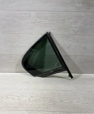 BMW 7 F01 F02 F03 F04 Rear vent window glass 7177850 16027610DE