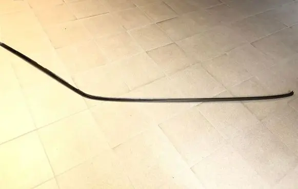 Mercedes-Benz E W124 Roof trim bar molding cover 1246900497