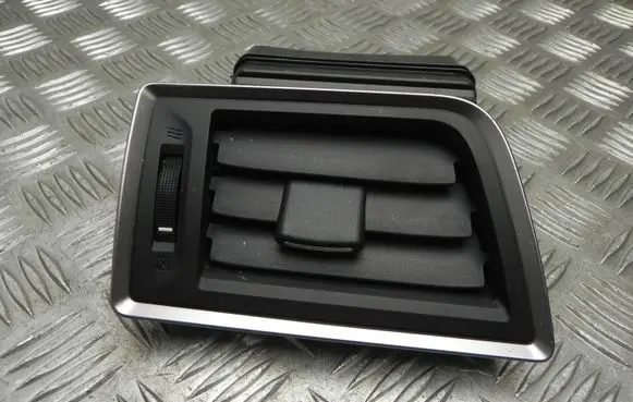 Subaru Outback (BS) Rear air vent grill 66110AL02A T9319