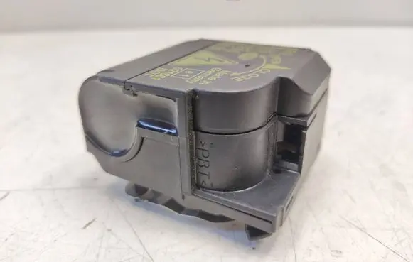 Mercedes-Benz E W211 Headlight ballast module Xenon 5DD00831910