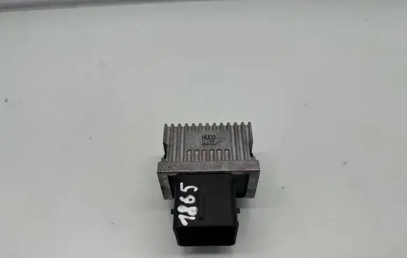 Glow plug pre-heat relay