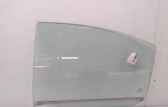 Nissan Primera Rear door window glass