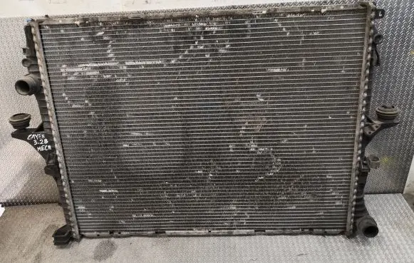 Porsche Cayenne (9PA) Coolant radiator 7L0121253