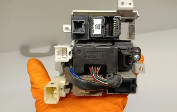 Subaru Outback Hand parking brake switch 83322AJ010 83061AJ010